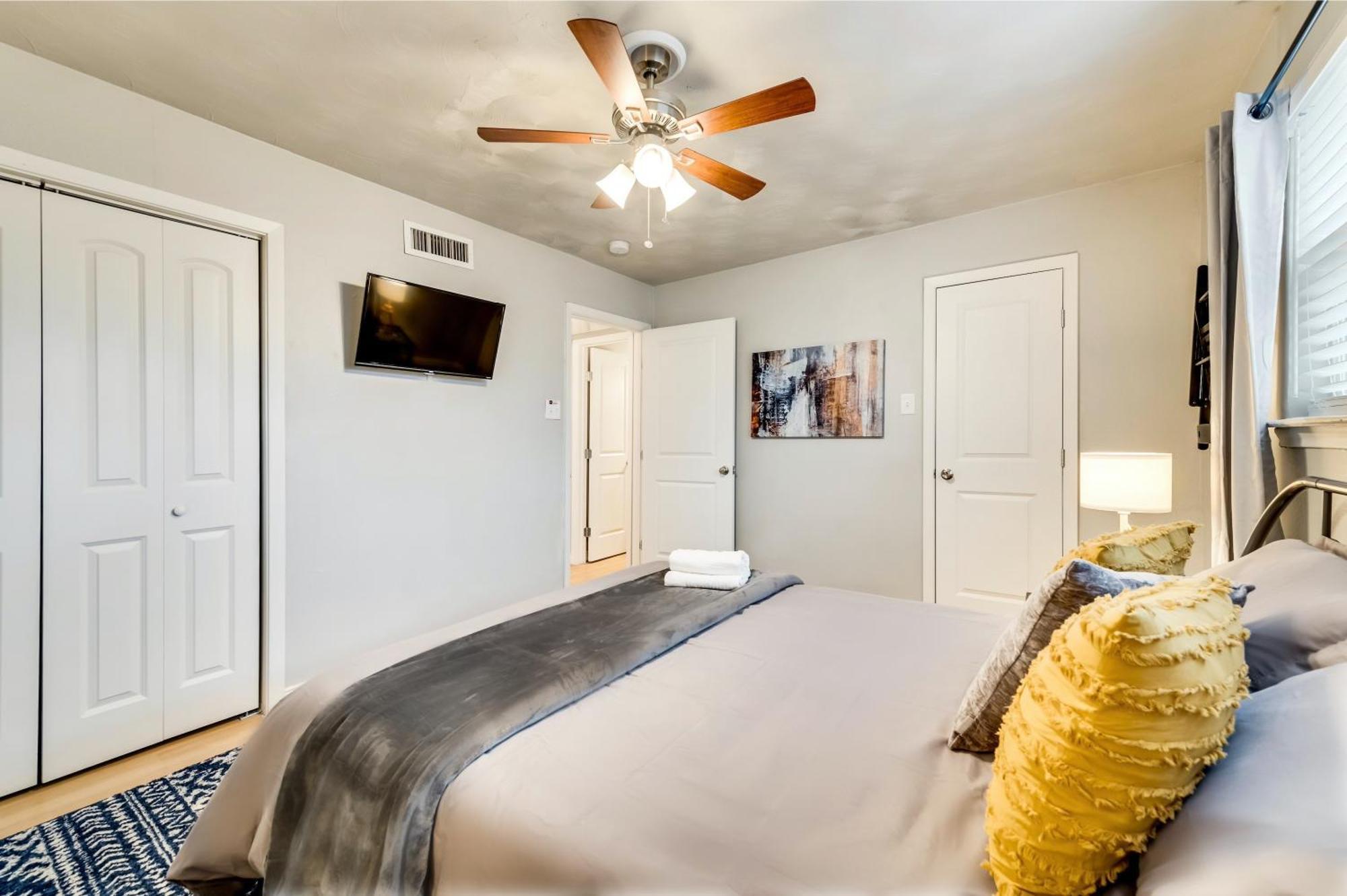 Insta-Worthy Flat And Arboretum Tickets Included Dallas Bagian luar foto