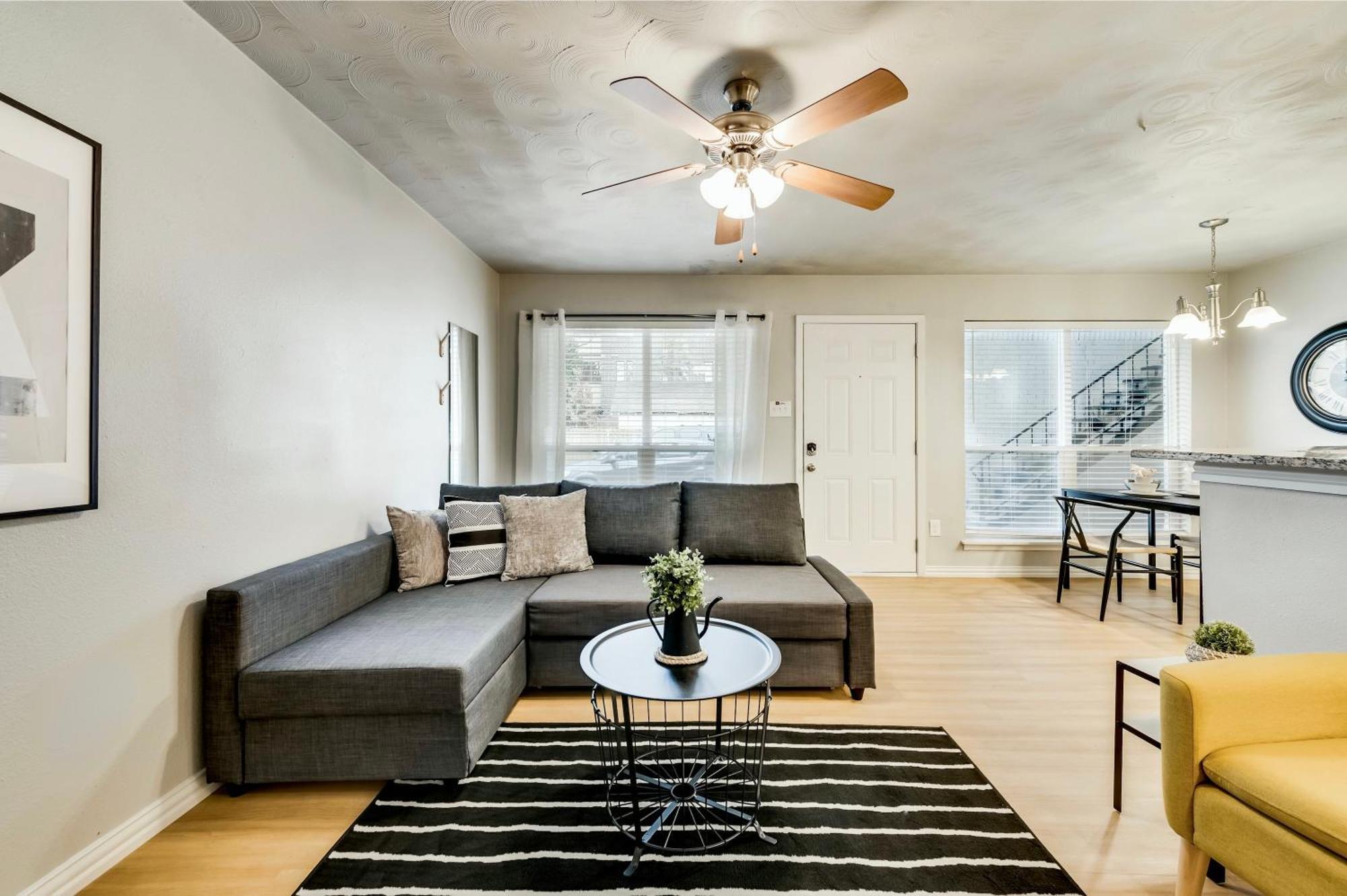 Insta-Worthy Flat And Arboretum Tickets Included Dallas Bagian luar foto